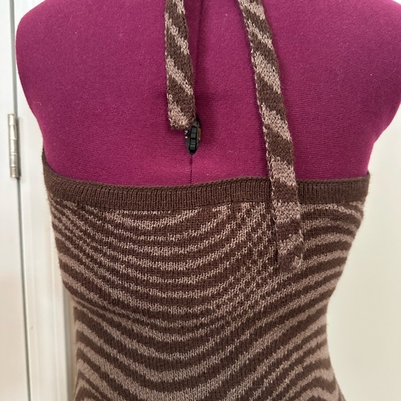 Brown Zebra Pattern Sleeveless Dress - Picture 5 of 9
